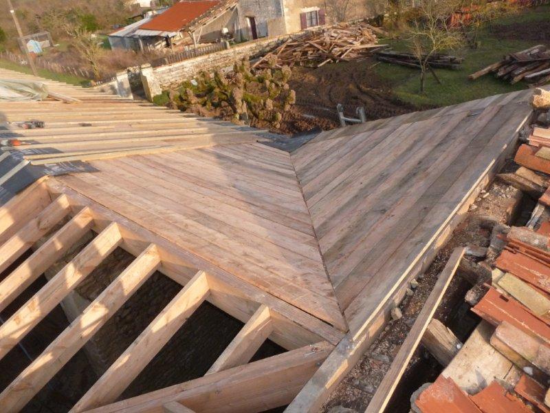 Restauration d'une charpente à Exoudun (79)